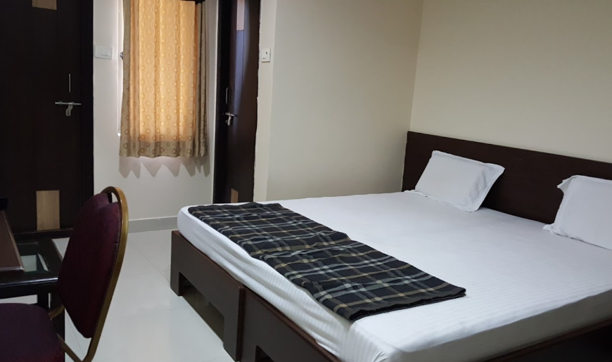 Sai Krishna Residency | LUXURY ROOM